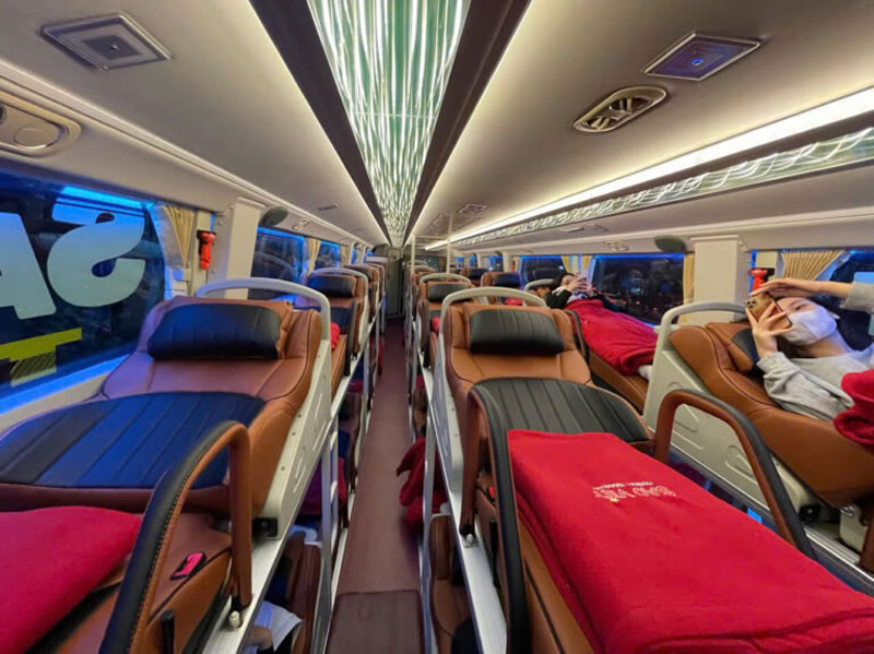 B&aacute;n v&eacute; xe kh&aacute;ch giường nằm Vinh Nghệ An H&agrave; Nội